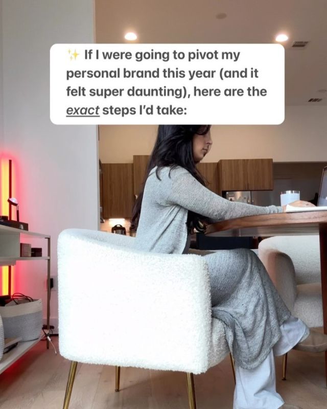 The EXACT steps I’d take if I was pivoting my brand and business this year (and it felt super daunting) 👇🏽

Pivoting is a process they starts internally, with you and your heart.

Honoring that shift to have your brand represent a refined direction your heart has guided you toward is your first job.

Trusting that you can build the EXACT brand you want is the next.

When I first pivoted out of the fitness industry, plenty of people were ANGRY! Disappointed! Judgmental! Weirded out!

But I had a vision, and I couldn’t ignore it.

When I pivoted away from a hilariously predictable and successful niche as a business coach to find a more authentic version of coaching for me (which, I have found, is still business coaching with a primary focus on identity transformation PLUS relationships 😂)…

It genuinely seemed ridiculous to pull the rug out from under something financially predictable.

But I had to trust my vision.

And so do you.

Swipe to read the rest of the steps and let me know if you’re on this path this year! 👇🏽